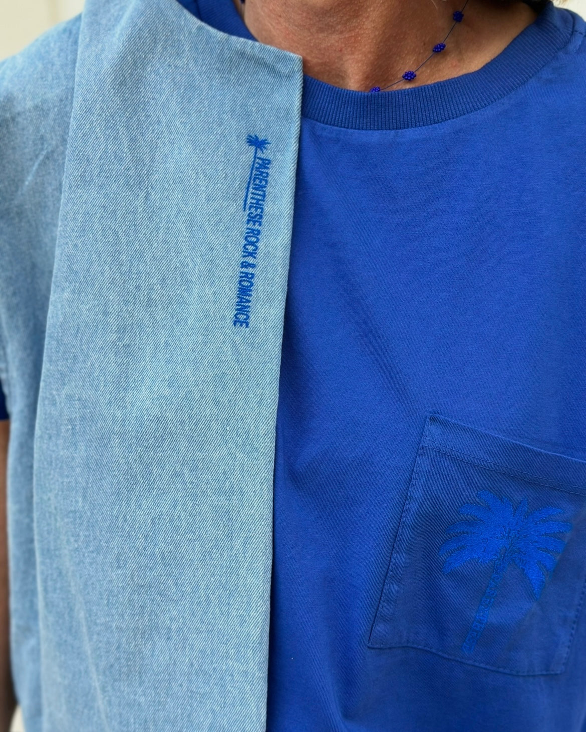 TEE-SHIRT CARINO BLEU