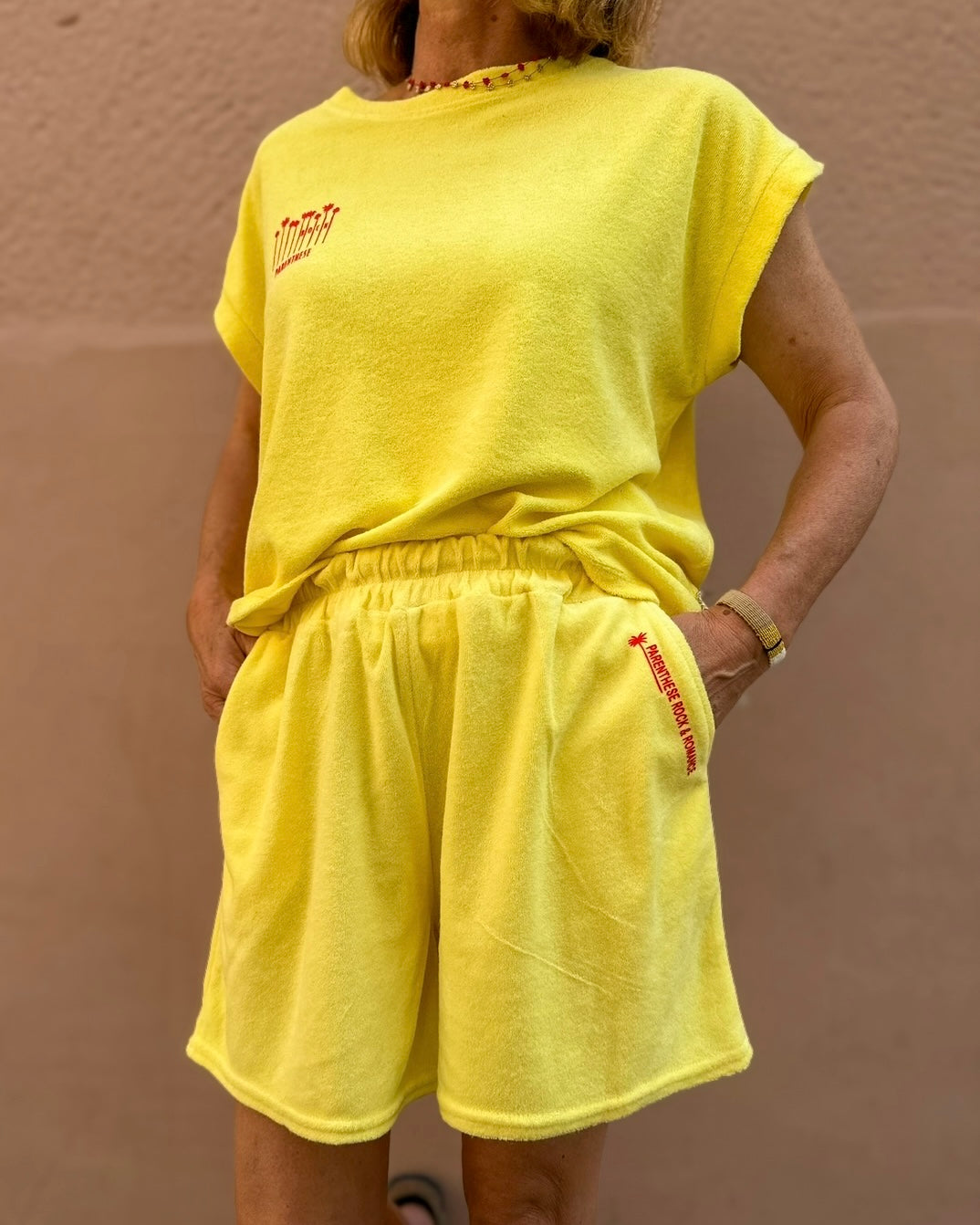 SHORT BOB JAUNE