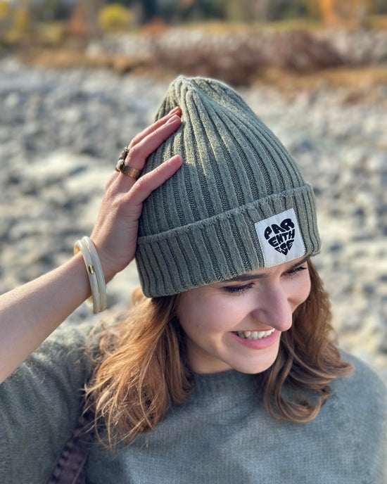 BONNET PARENTHÈSE KAKI